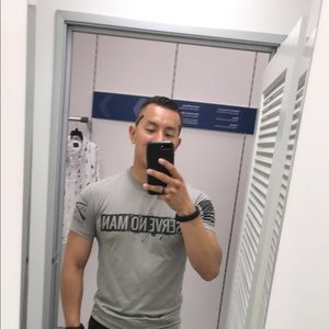 Meet your Posher, Larry